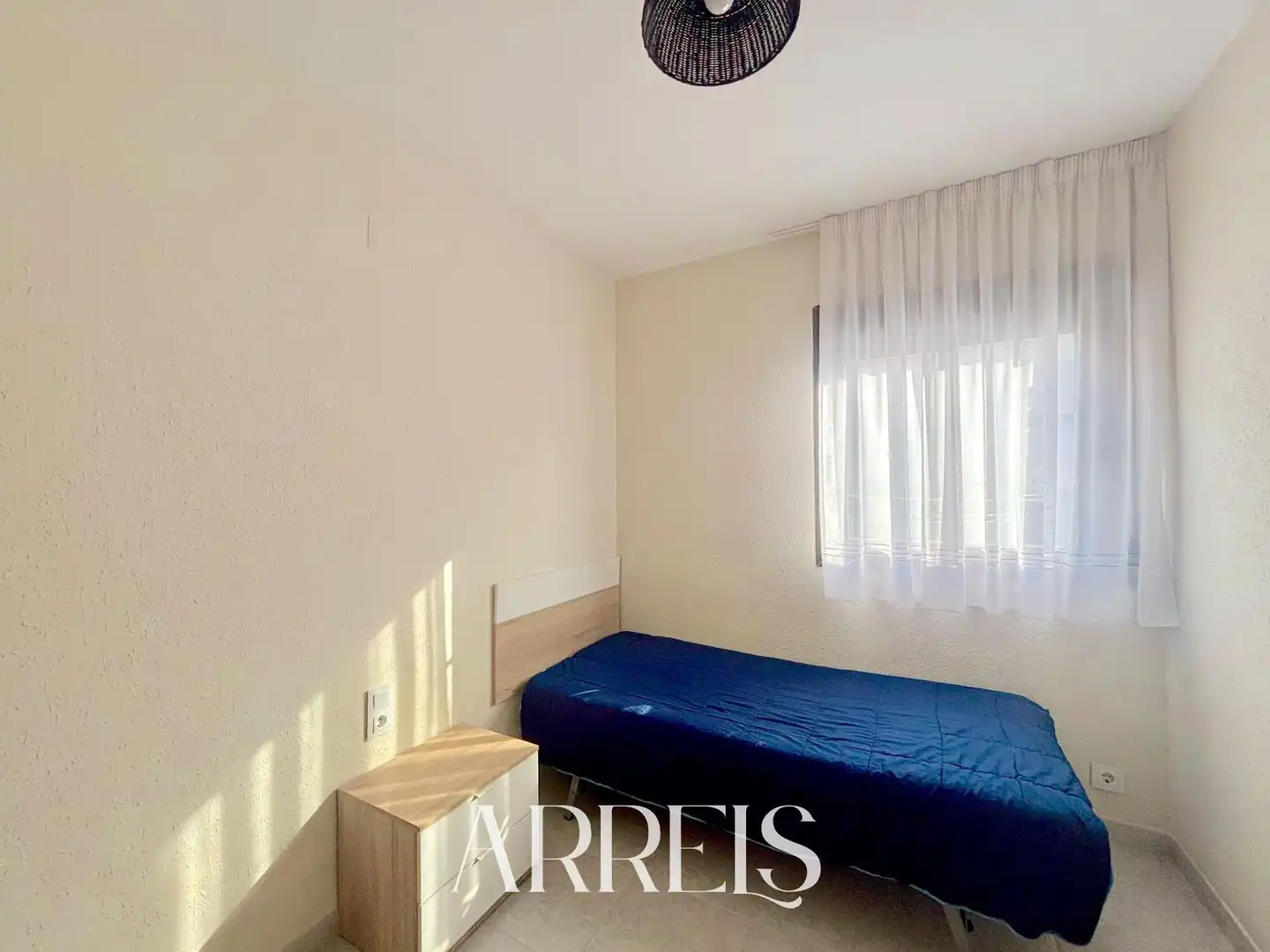 Schlafzimmer von Wohnung zum Verkauf in Benicarló mit Klimaanlage, Heizung und Abstellraum