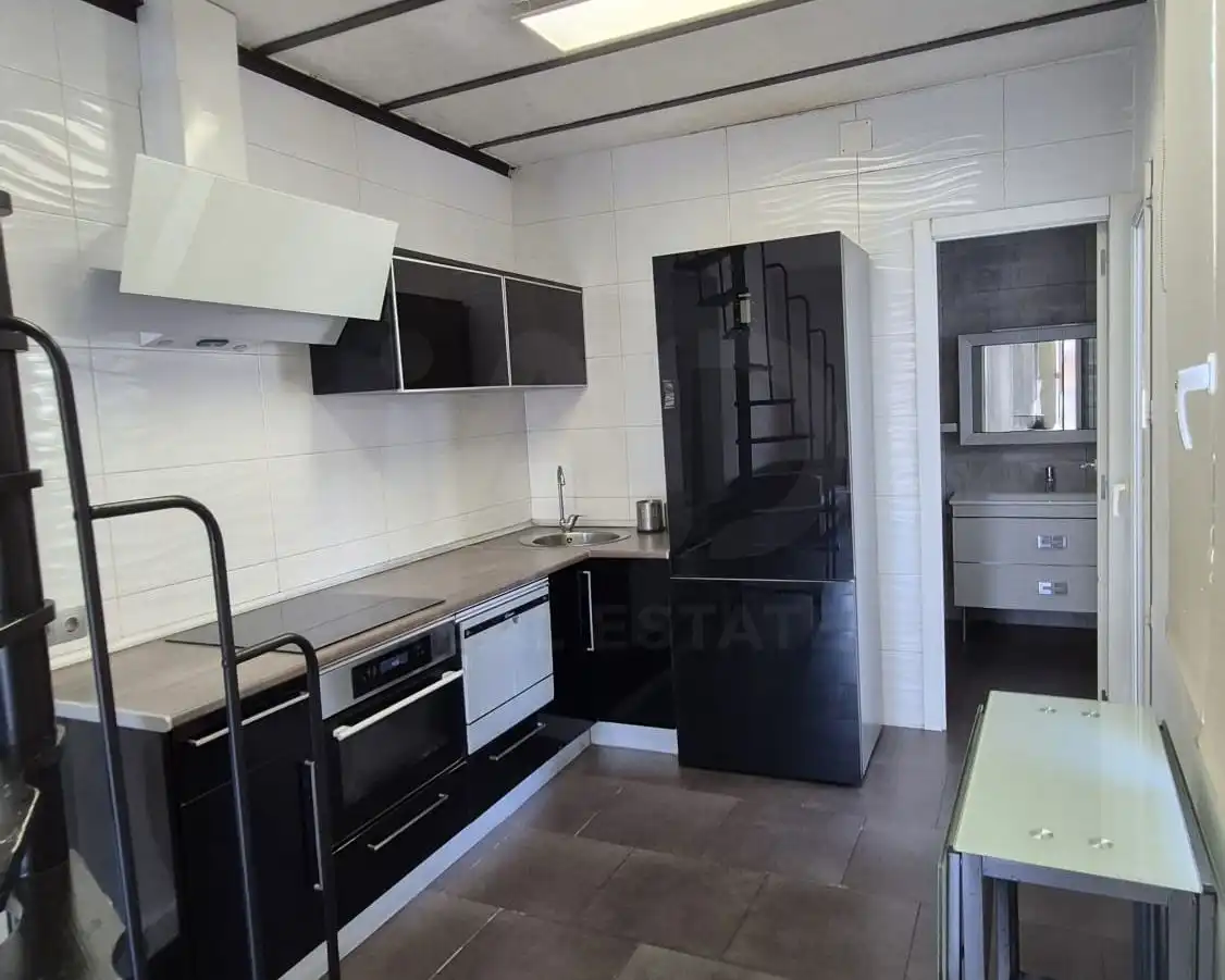 Kitchen of Flat for sale in Zaragoza  with Air Conditioner, Heating and Terrace