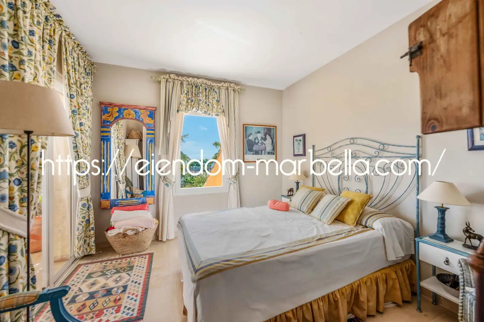 Schlafzimmer von Maisonette zum Verkauf in Marbella mit Klimaanlage, Terrasse und Abstellraum