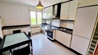 Kitchen of Apartment for sale in  Logroño