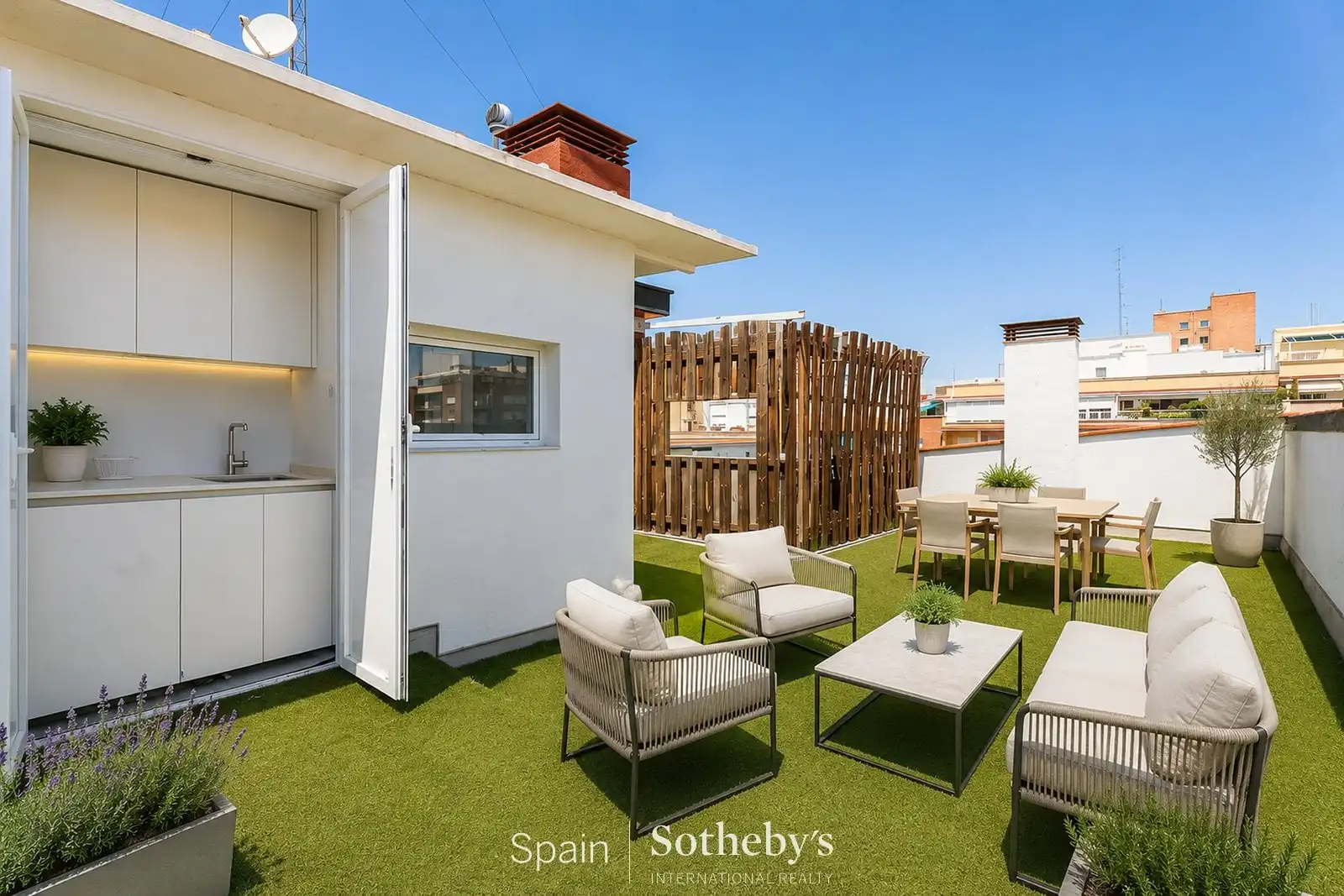 Terrace of Attic for sale in Madrid  with Air Conditioner, Heating and Terrace