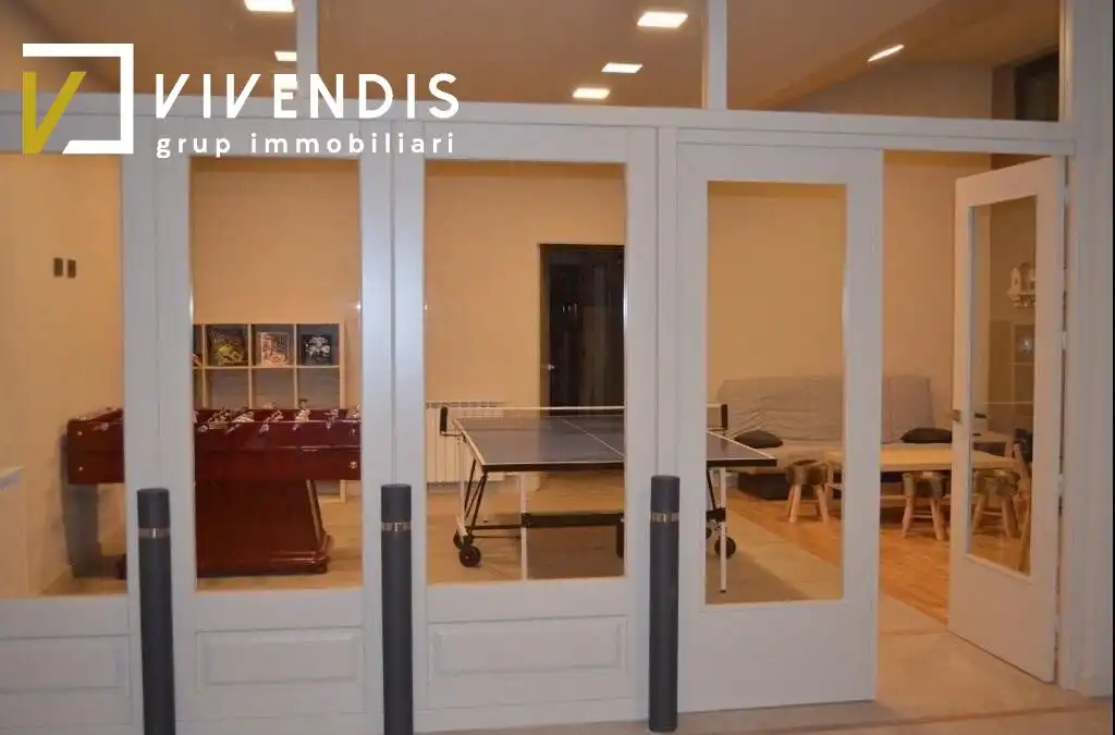 Houses for sale in Les Oluges  with Heating, Private garden and Storage room
