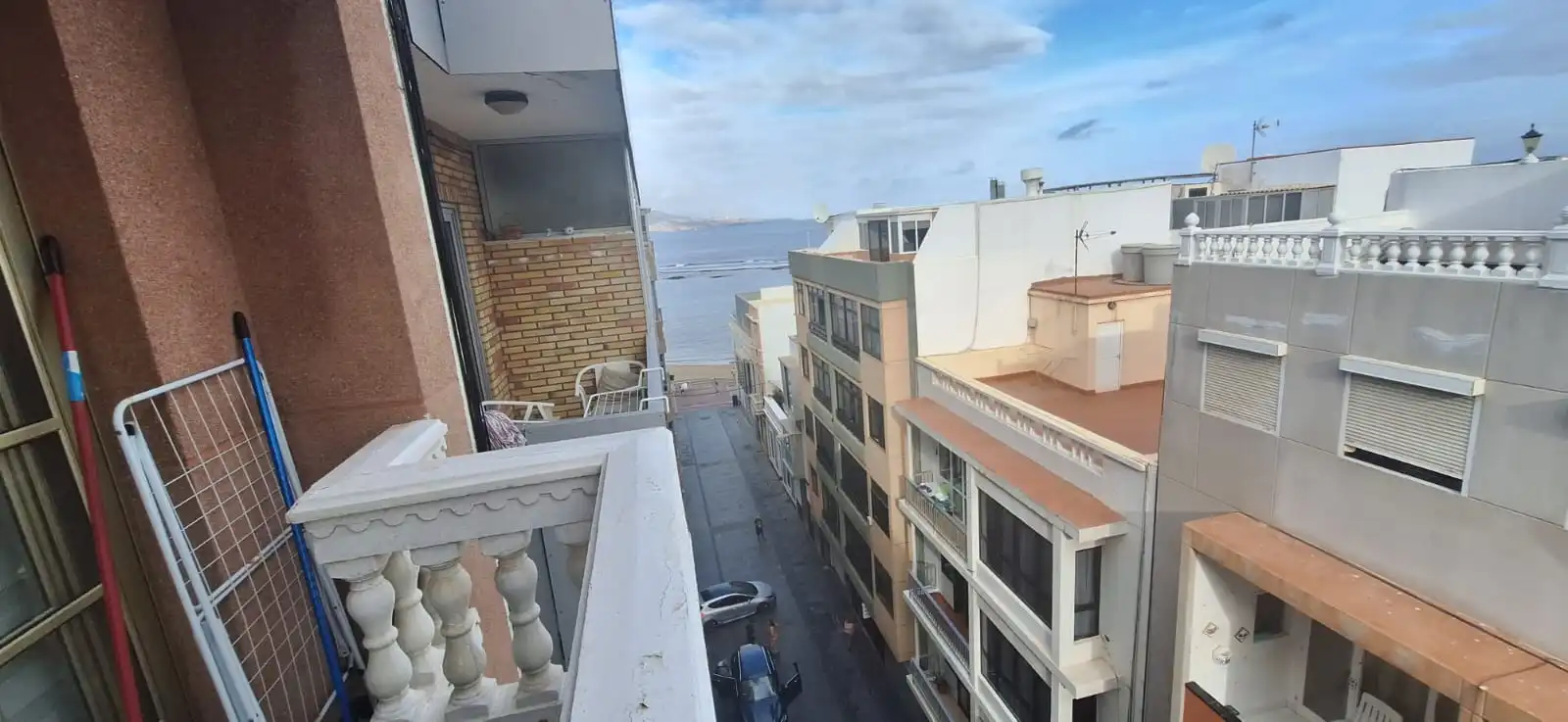 Außenansicht von Wohnung zur Miete in Las Palmas de Gran Canaria mit Möbliert, Ofen und Waschmaschine