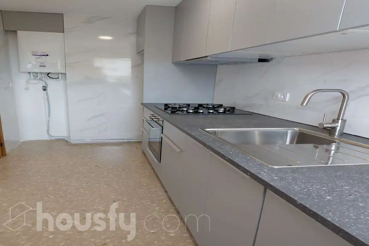 Kitchen of Flat for rent in Terrassa  with Heating, Terrace and Storage room