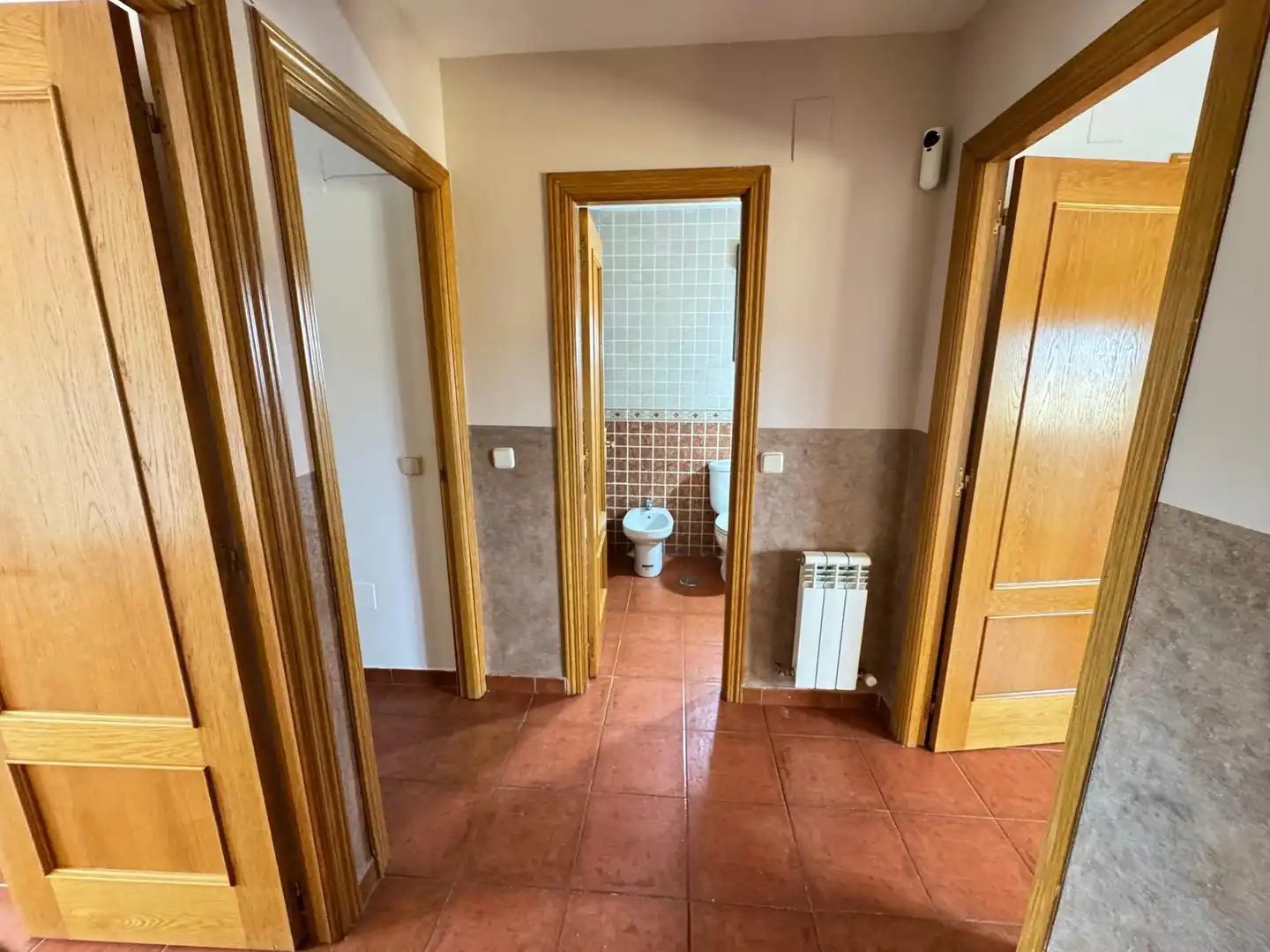 Bany de Casa adosada en venda en Cobeja amb Aire condicionat, Calefacció i Balcó