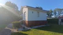 Vista exterior de Casa o xalet en venda en O Pereiro de Aguiar  amb Jardí privat
