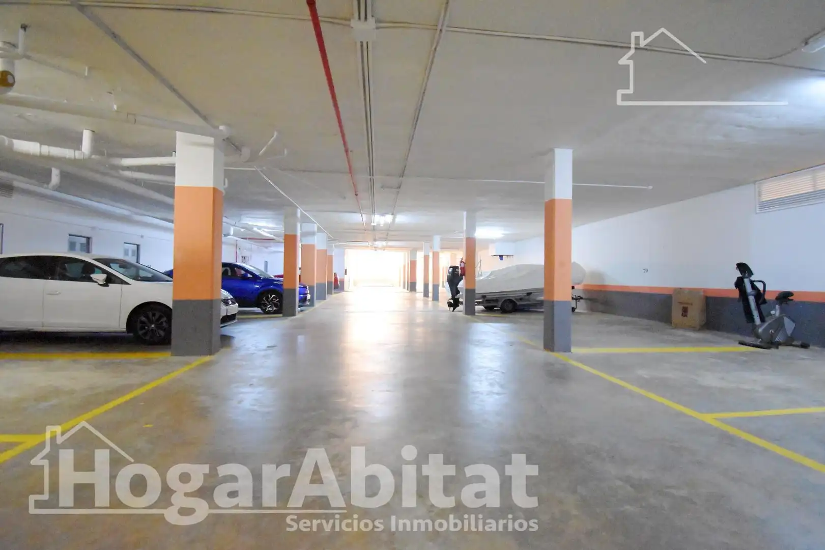 Parking of Flat for sale in Dénia  with Air Conditioner, Heating and Private garden
