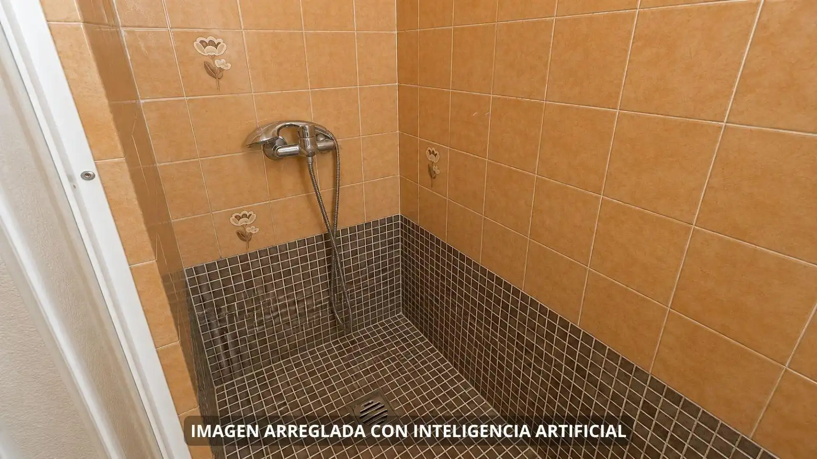 Bany de Casa adosada en venda en La Pobla de Farnals amb Aire condicionat, Terrassa i Balcó