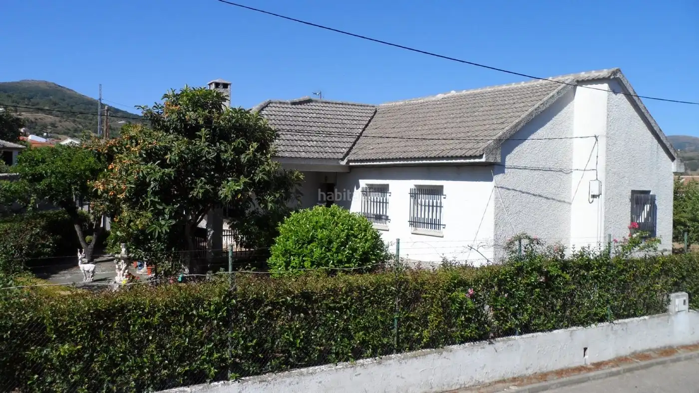 Chalet con jardín en venta en Calle Matadero 5, imagen 7