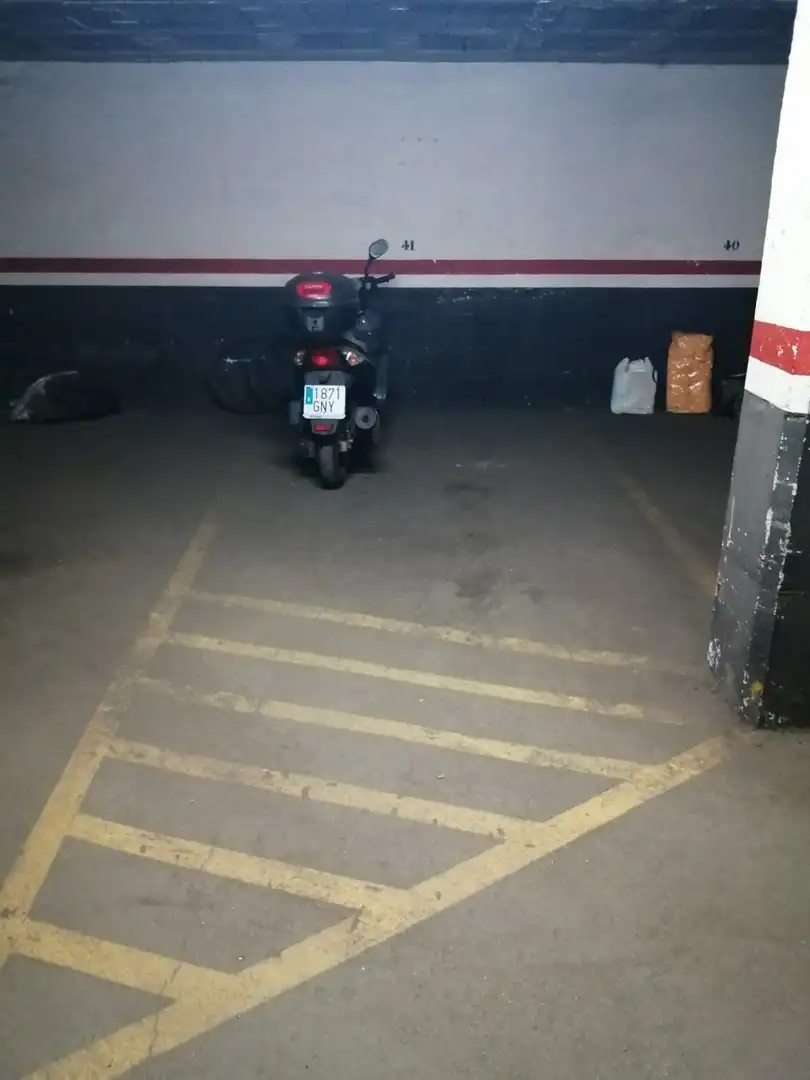 Garage zur Miete in Calle SANT FELIP, 6, Centre