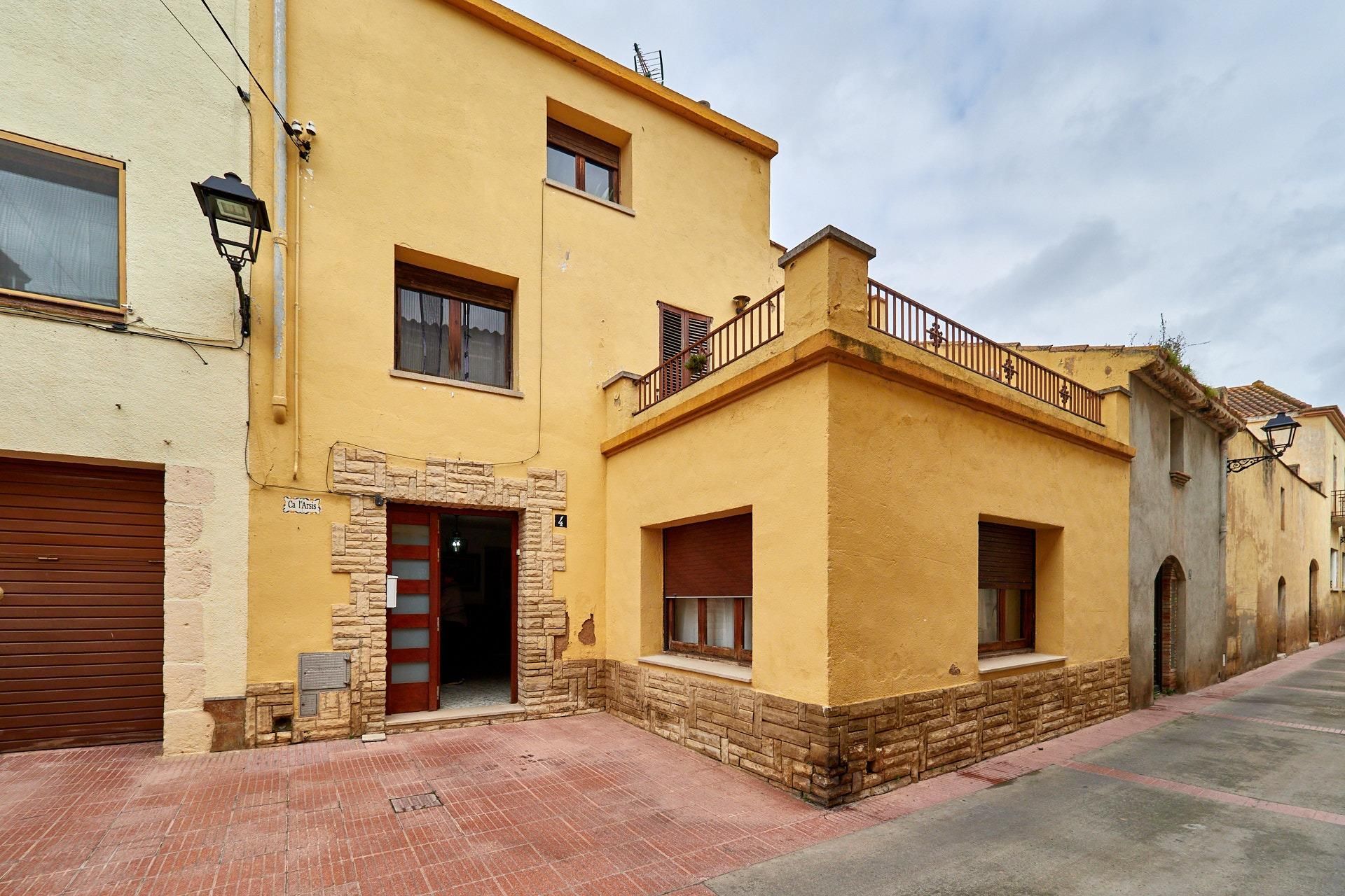 Single-family semi-detached for sale in Bellvei