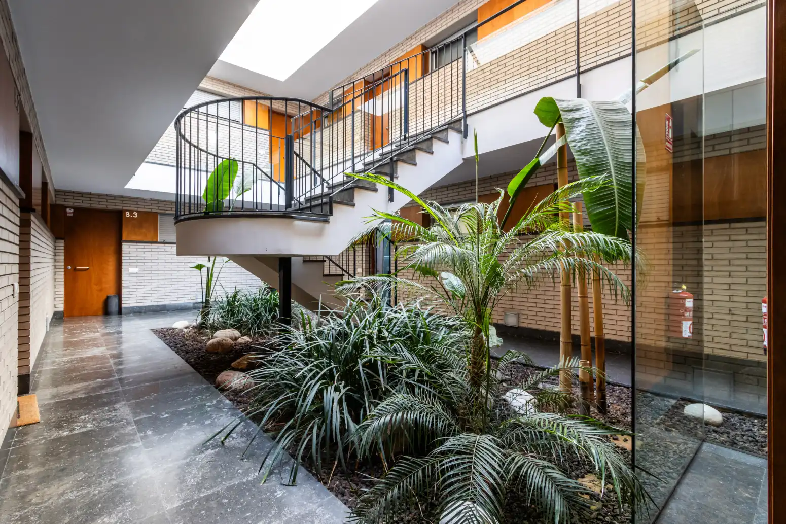 Wohnung zum Verkauf in Terrassa mit Heizung und Privatgarten