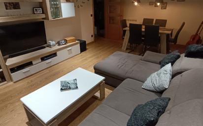 Living room of Flat for sale in San Sebastián de los Reyes  with Air Conditioner, Heating and Terrace