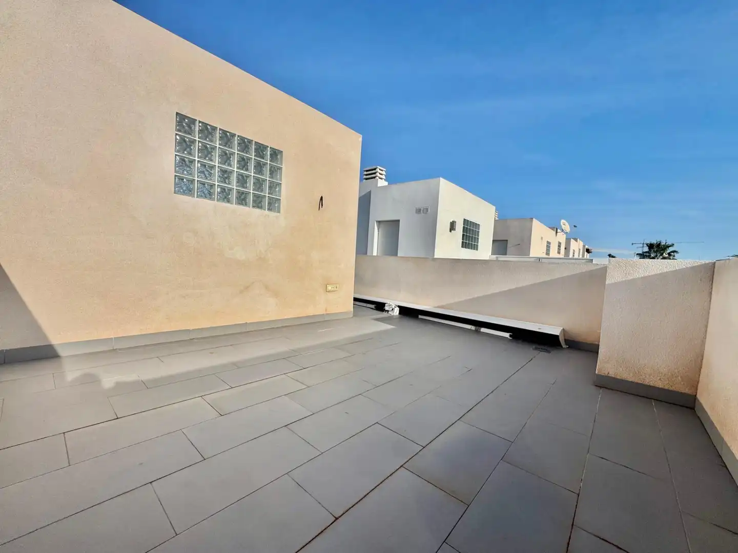 Terraza de Casa adosada en venta en Torrevieja con Jardín privado, Terraza y Balcón