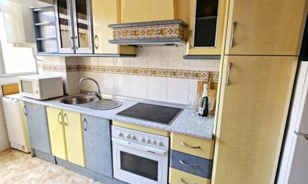 Photo 5 of Flat for sale in Paseo Marítimo Rey de España, 16, Playa de los Boliches, Fuengirola