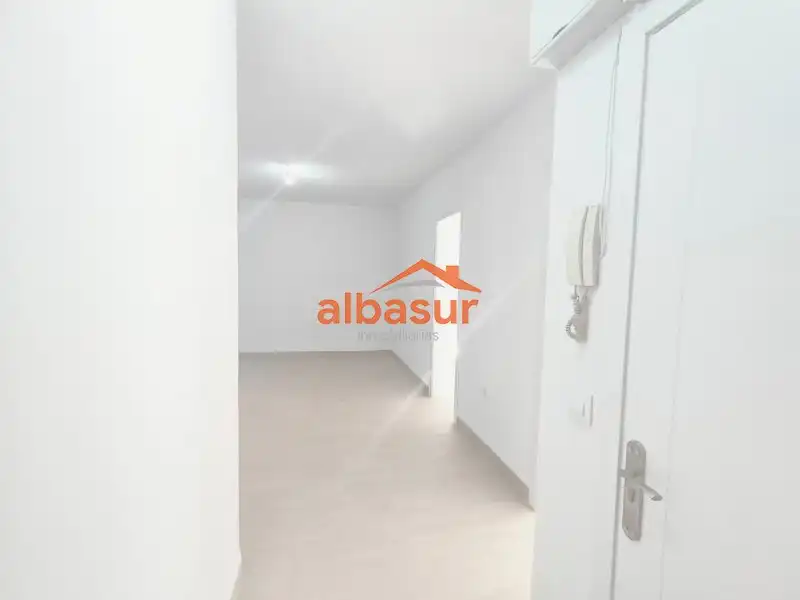 Flat for sale in Calle Sagunto 27, imagen 3