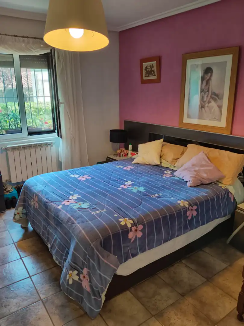 Habitación de Piso en venta en Irura con Calefacción y Amueblado