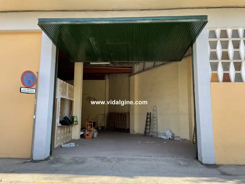 Local comercial de lloguer a Balaguer