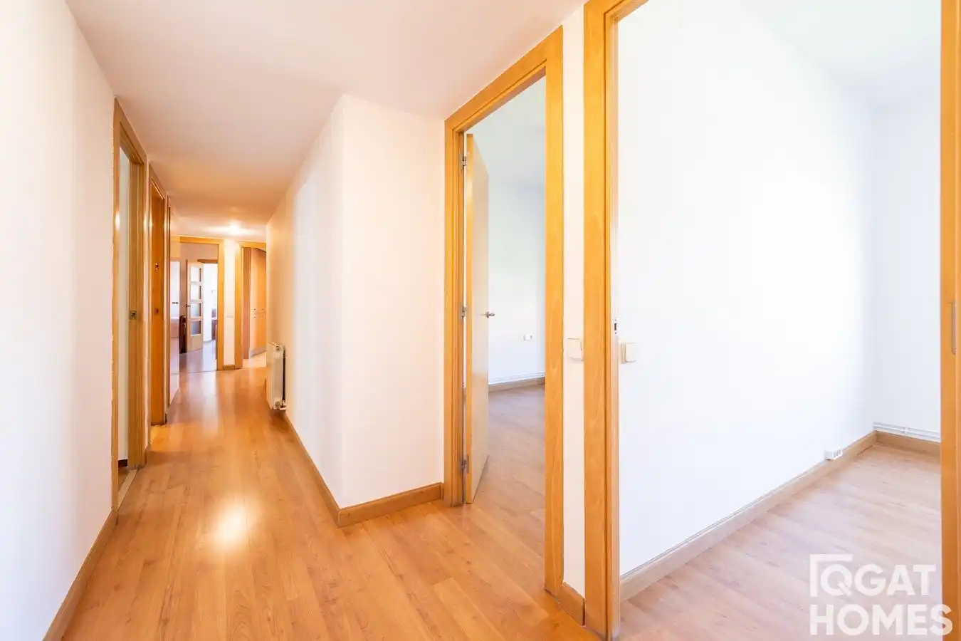 Flat for rent in torrent de la bomba, Centre - Estació