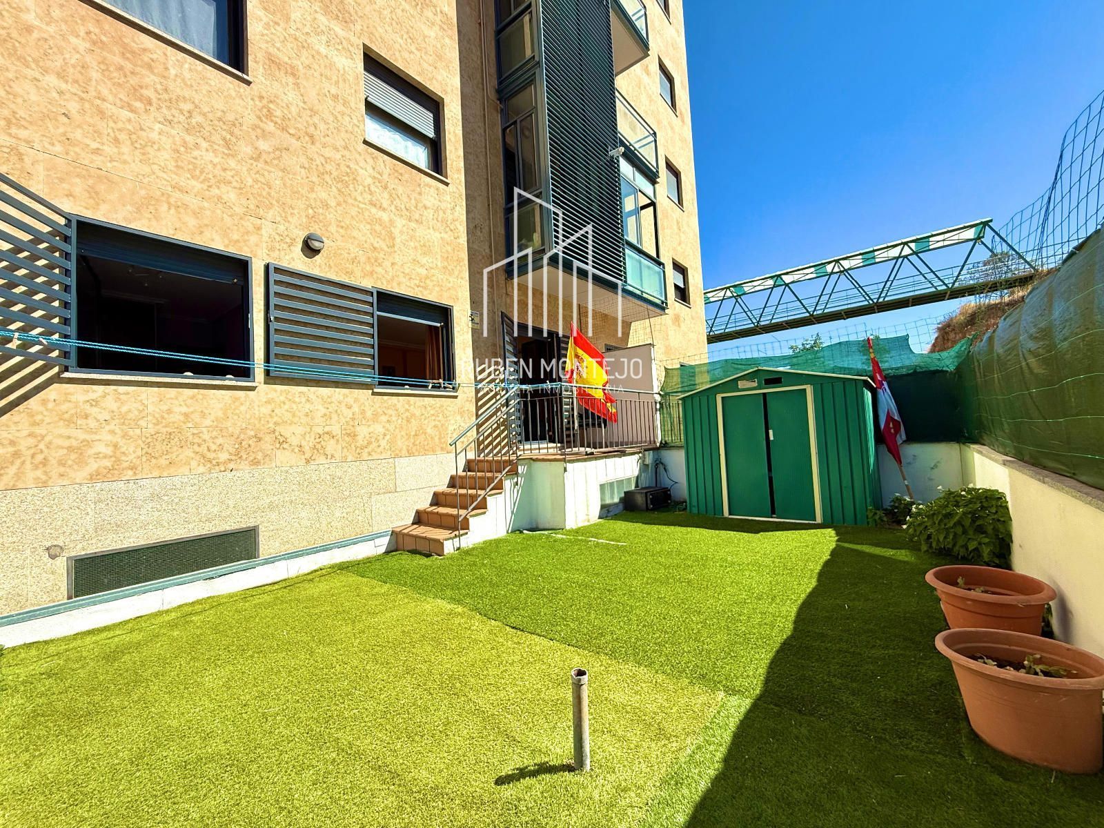 Jardí de Pis en venda en Salamanca Capital amb Calefacció, Jardí privat i Parquet