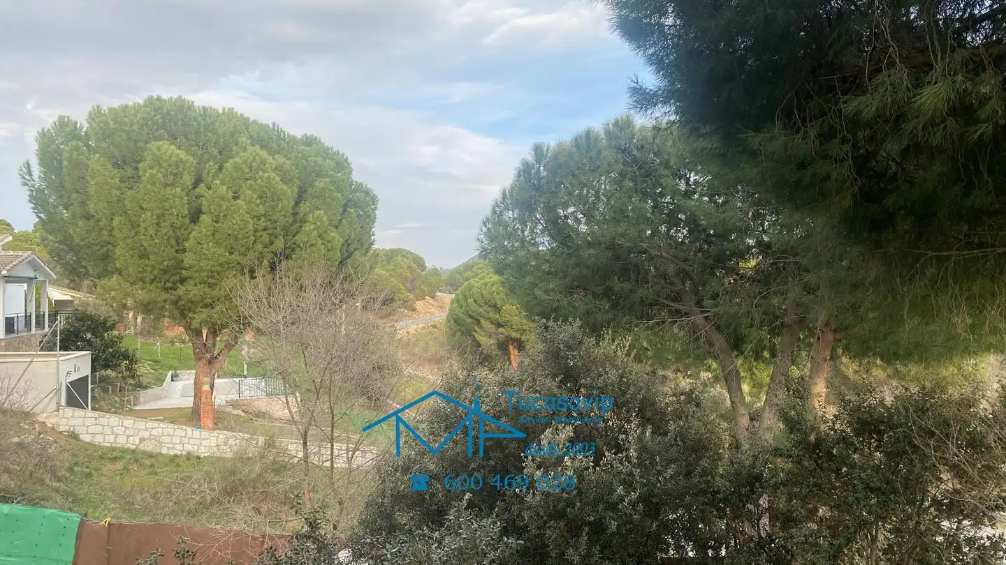 Houses for sale in El Tiemblo