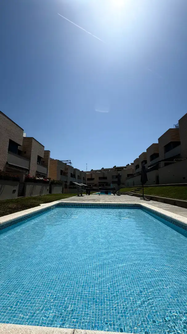 Piscina de Casa o xalet en venda en Torredembarra amb Aire condicionat, Calefacció i Terrassa