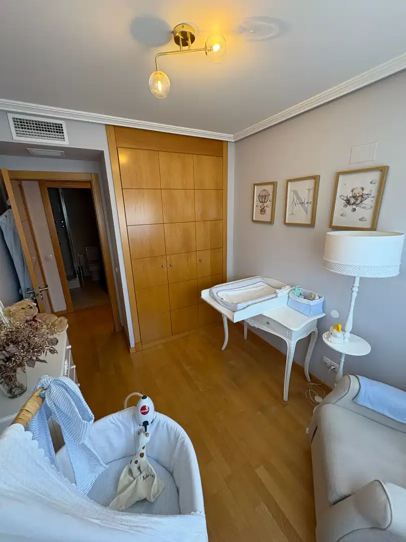 Bedroom of Flat for sale in Madrid  with Air Conditioner, Heating and Storage room