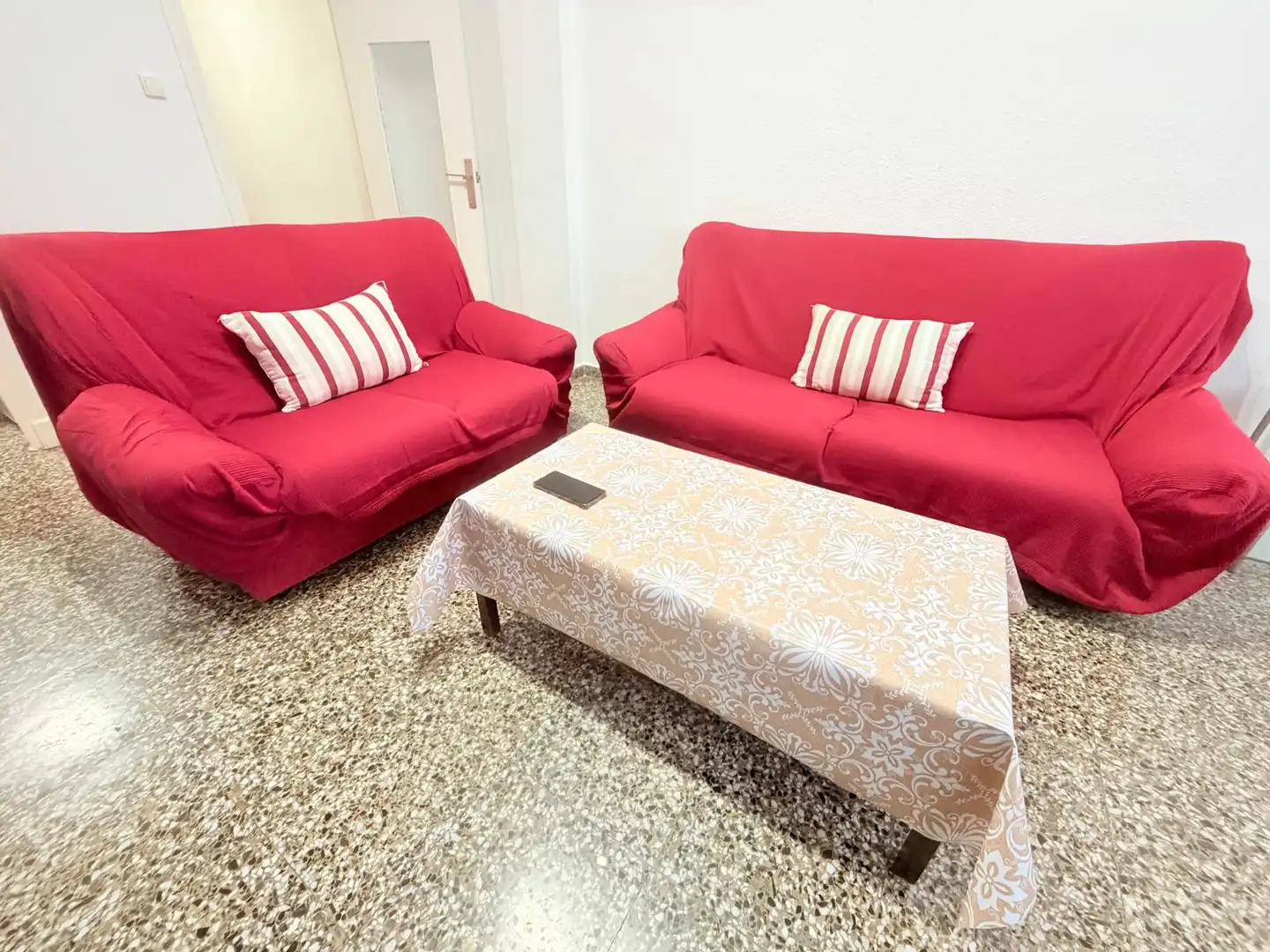 Sala d'estar de Pis de lloguer en Cartagena amb Moblat i Balcó