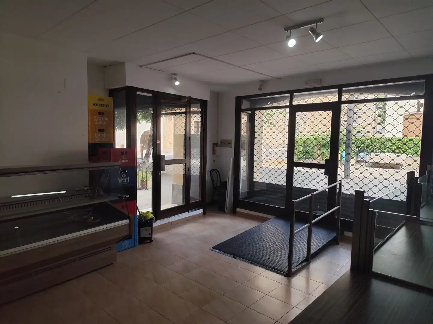 Local comercial en venda a Plaça del convent 5, imagen 4