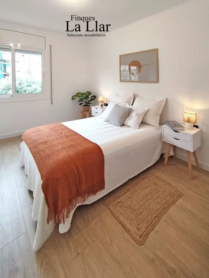 Piso en venta en APELES MESTRE, Passeig Maragall