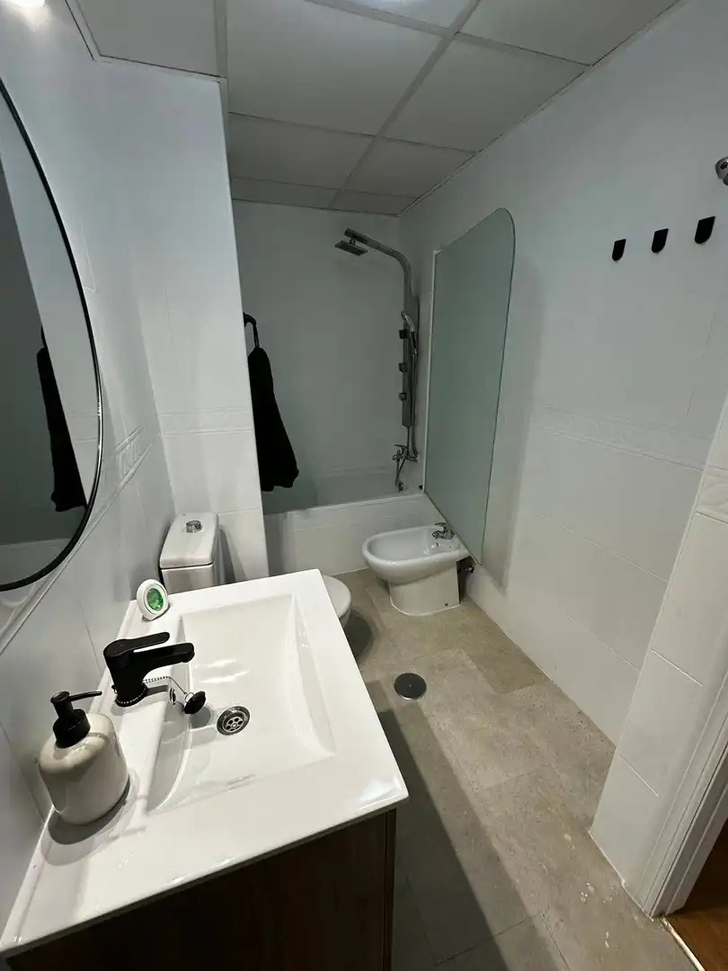 Badezimmer von Wohnungen zum Verkauf in Murcia mit Klimaanlage, Abstellraum und Möbliert