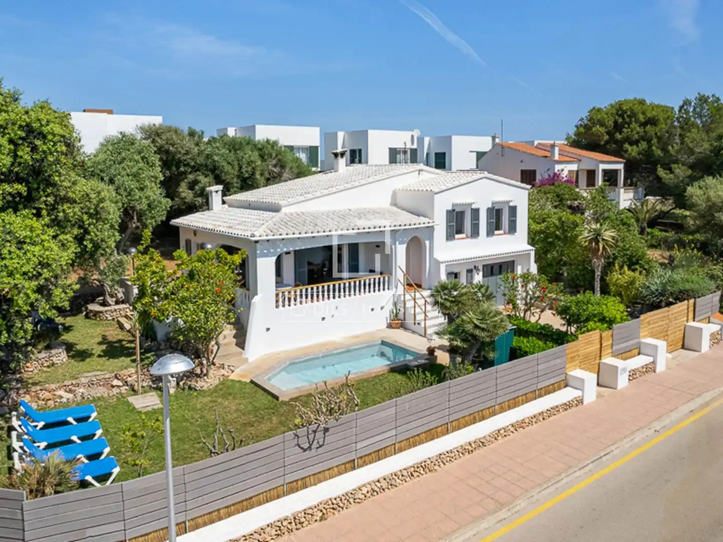 Villa mit Pool zum Verkauf in Punta Grossa