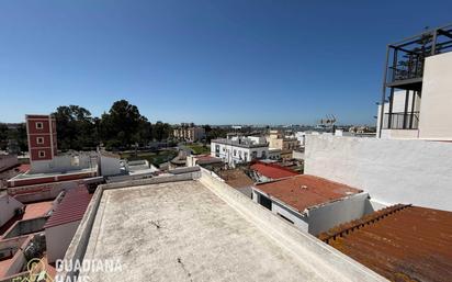 Vista exterior de Casa adosada en venda en Ayamonte amb Terrassa