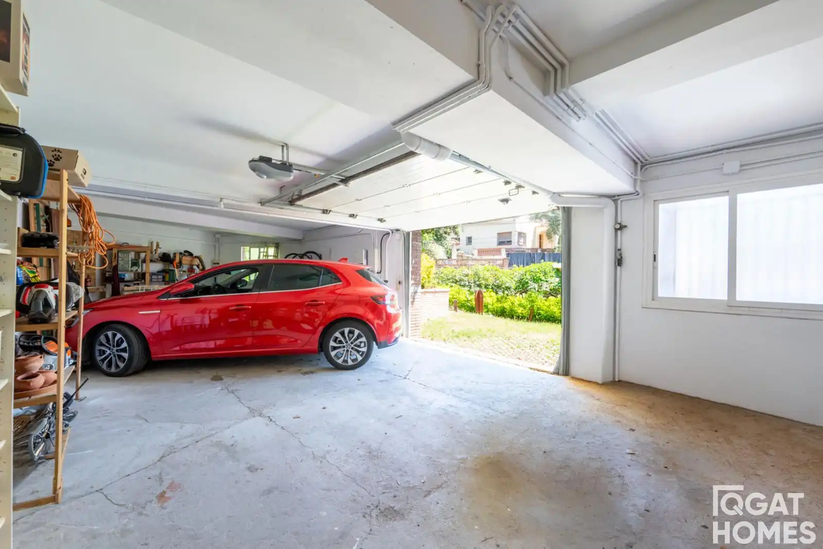 Parking of Houses for sale in Sant Cugat del Vallès  with Heating, Terrace and Storage room