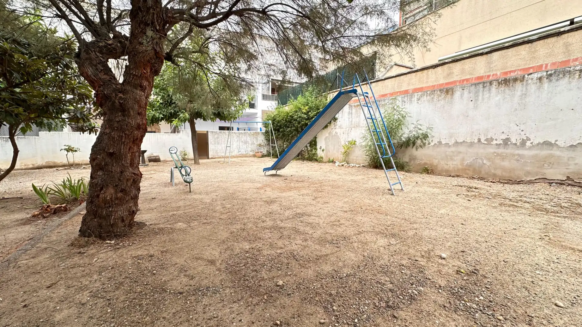 Parking de Piso en venta en Olesa de Montserrat con Calefacción, Terraza y Horno