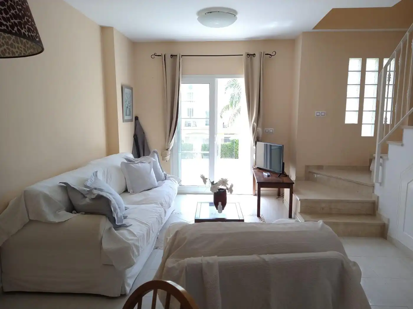 Sala de estar de Dúplex de alquiler en Oliva con Aire acondicionado, Calefacción y Terraza