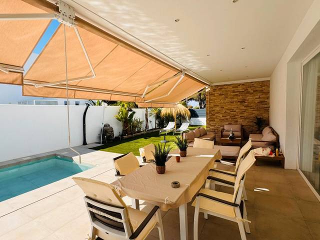 Casa-chalet en Venta en La Barrosa