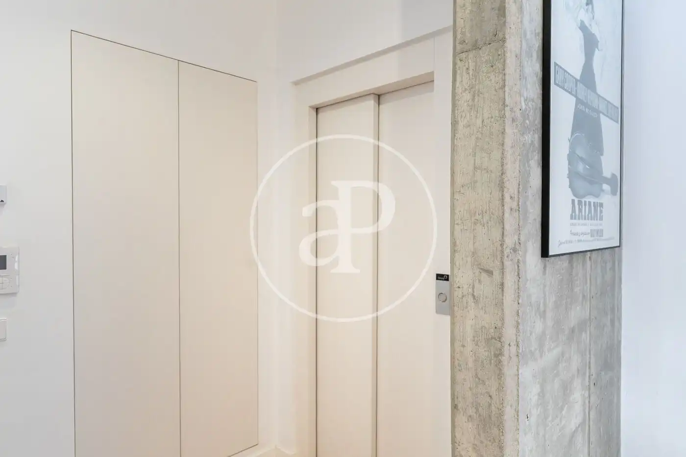 Detached homes for sale in Barcelona  with Air Conditioner, Heating and Private garden
