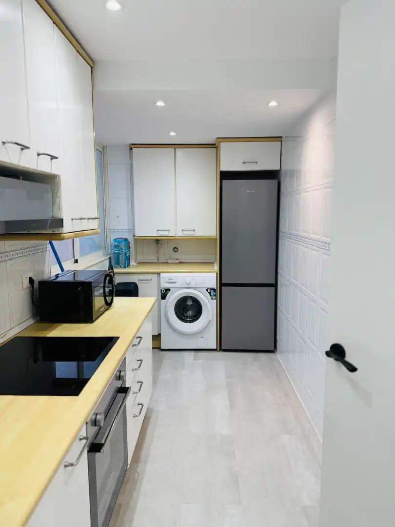 Kitchen of Flat for rent in Castellón de la Plana / Castelló de la Plana  with Furnished, Washing machine and TV