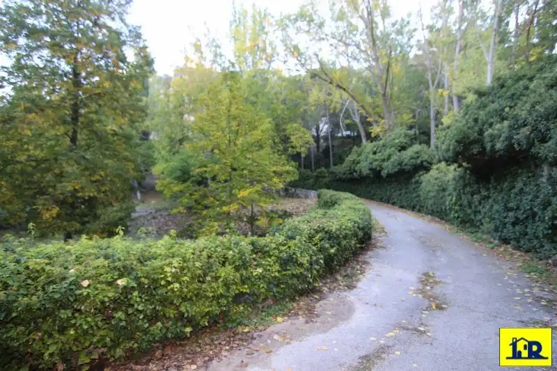 Vista exterior de Finca rústica en venda en Hoyo de Manzanares amb Terrassa