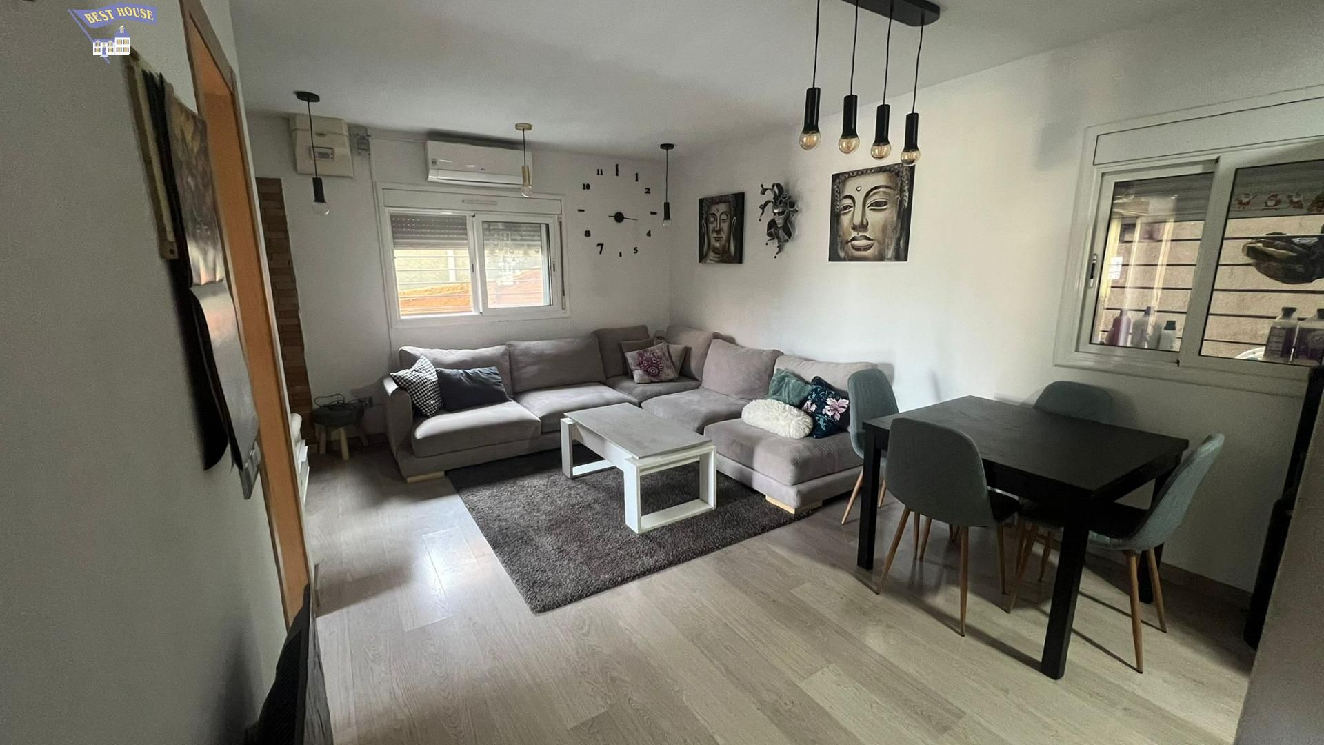Living room of House or chalet for sale in Montcada i Reixac  with Air Conditioner, Parquet flooring and Terrace