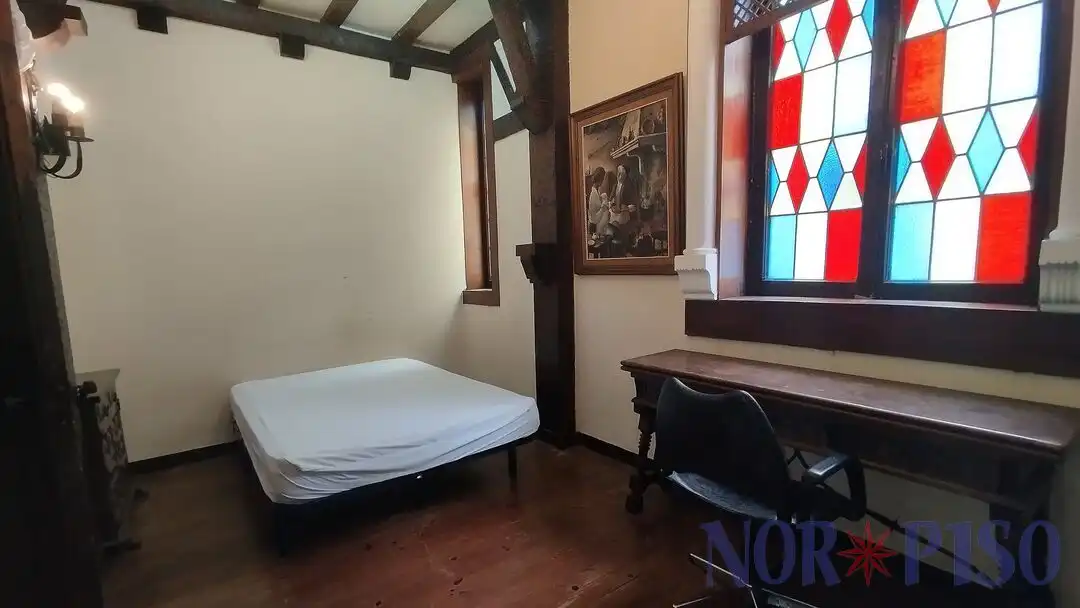 Bedroom of Flat for rent in Bilbao   with Heating and Balcony