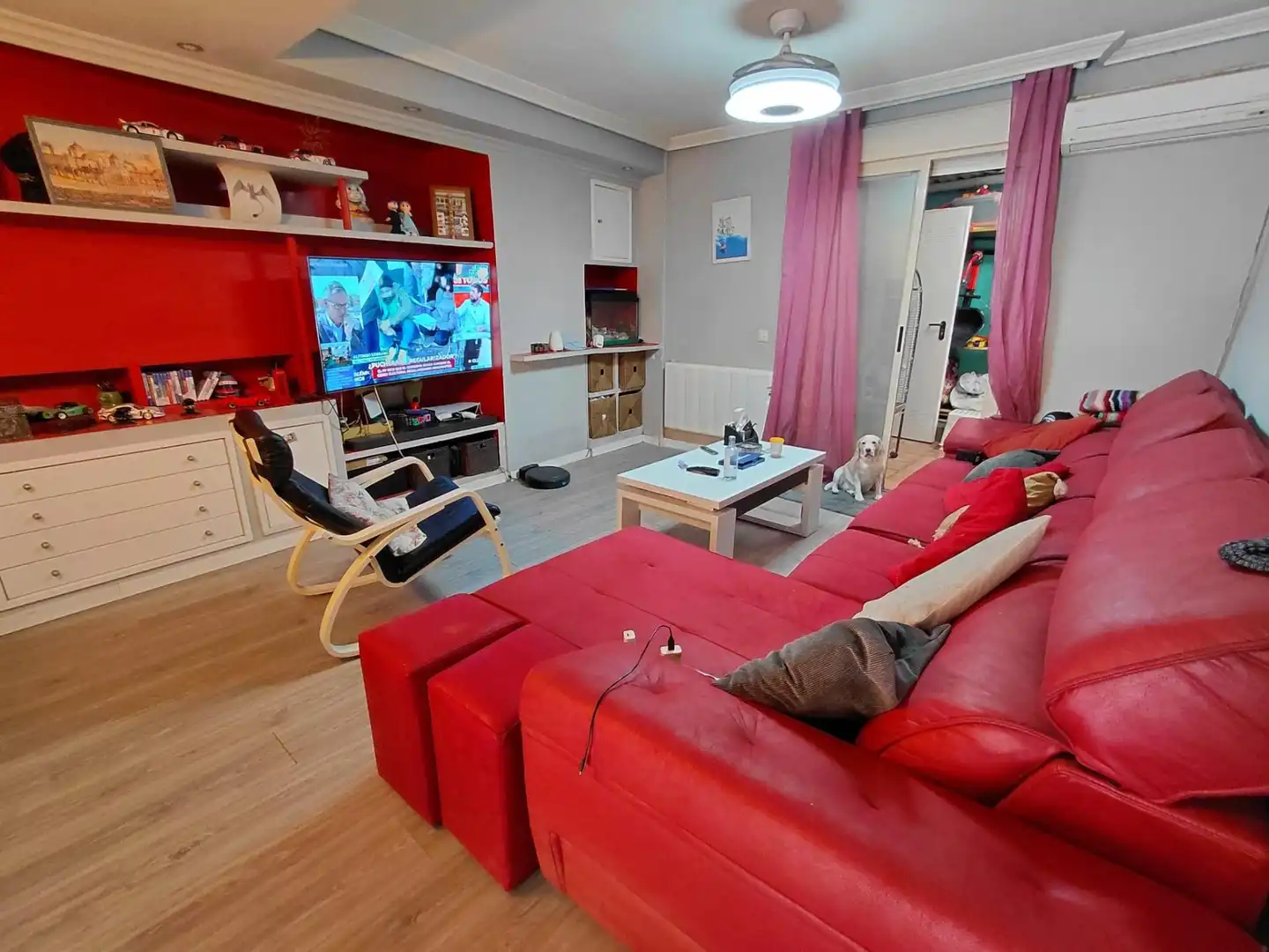 Wohnzimmer von Wohnung zum Verkauf in El Molar (Madrid) mit Klimaanlage, Heizung und Privatgarten