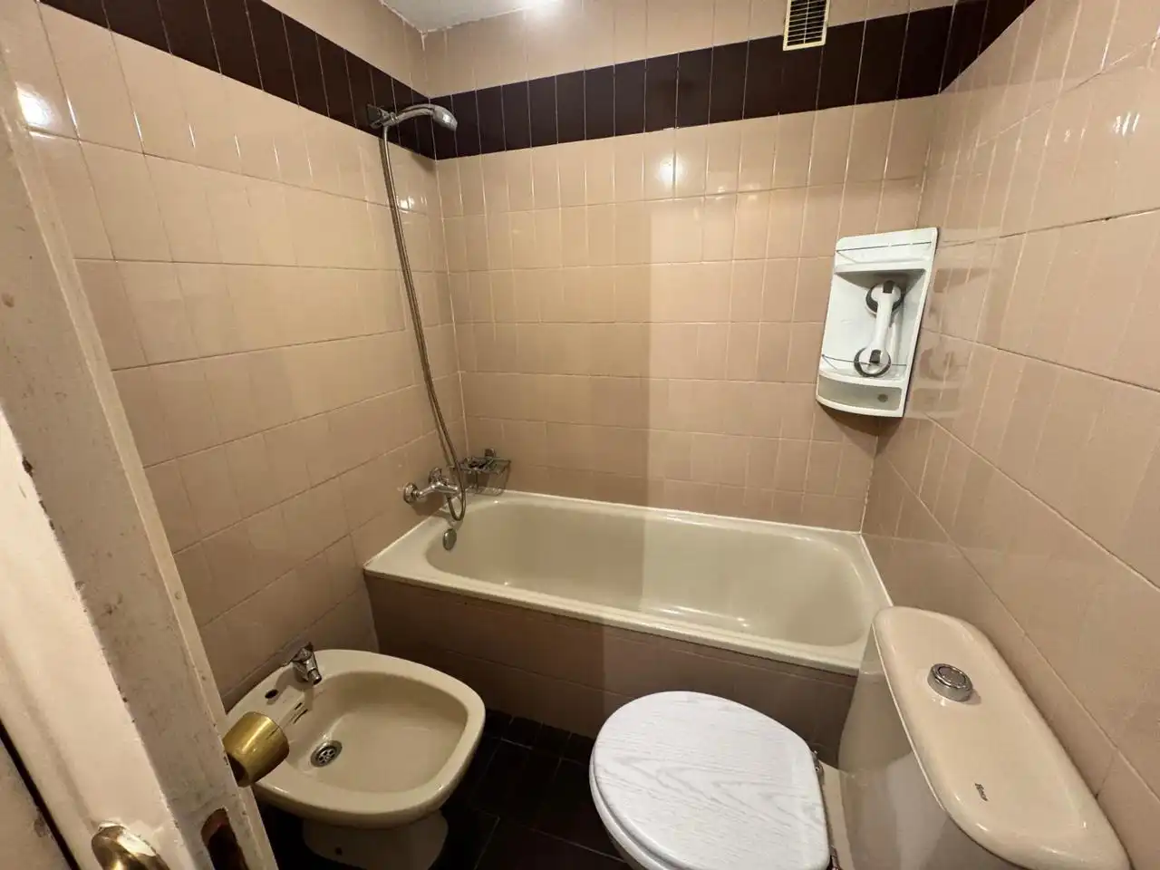 Badezimmer von Wohnung zum Verkauf in A Coruña Capital  mit Heizung, Parkett und Terrasse