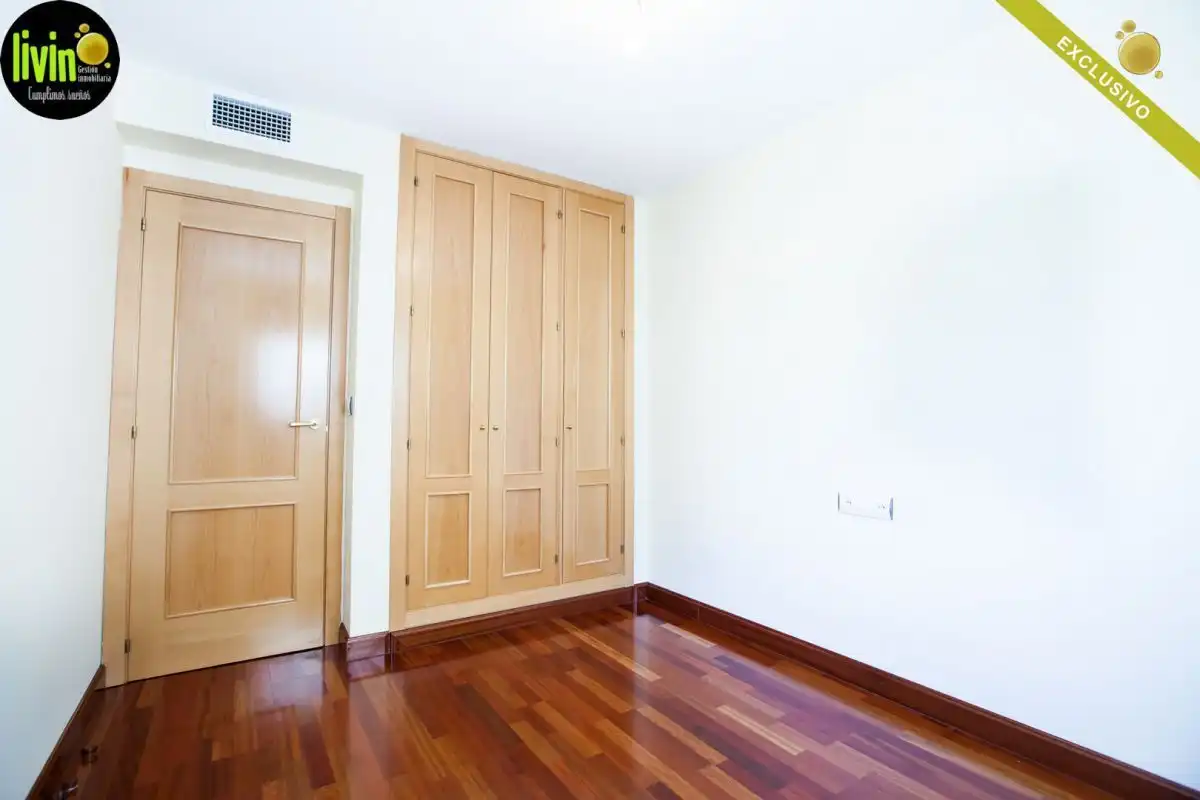 Bedroom of Flat for rent in Jaén  with Air Conditioner, Heating and Community pool