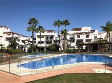Flat with balcony to rent in Calle Santander 5