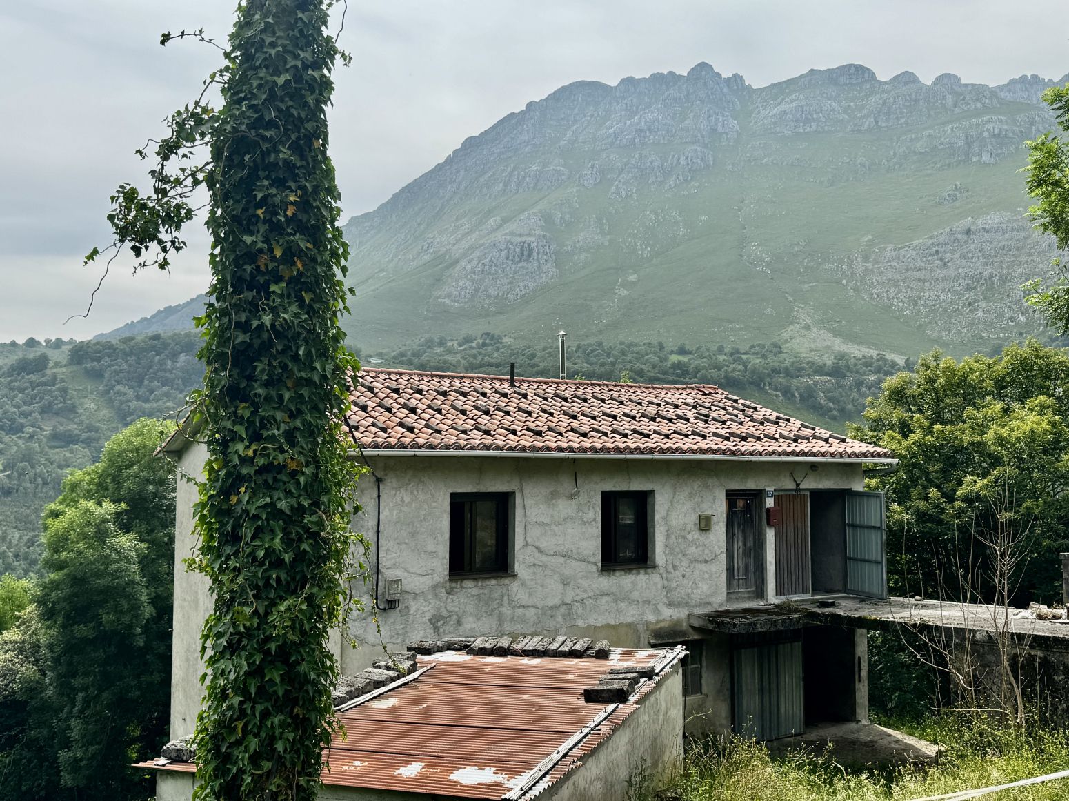 Exterior view of Houses for sale in Arredondo