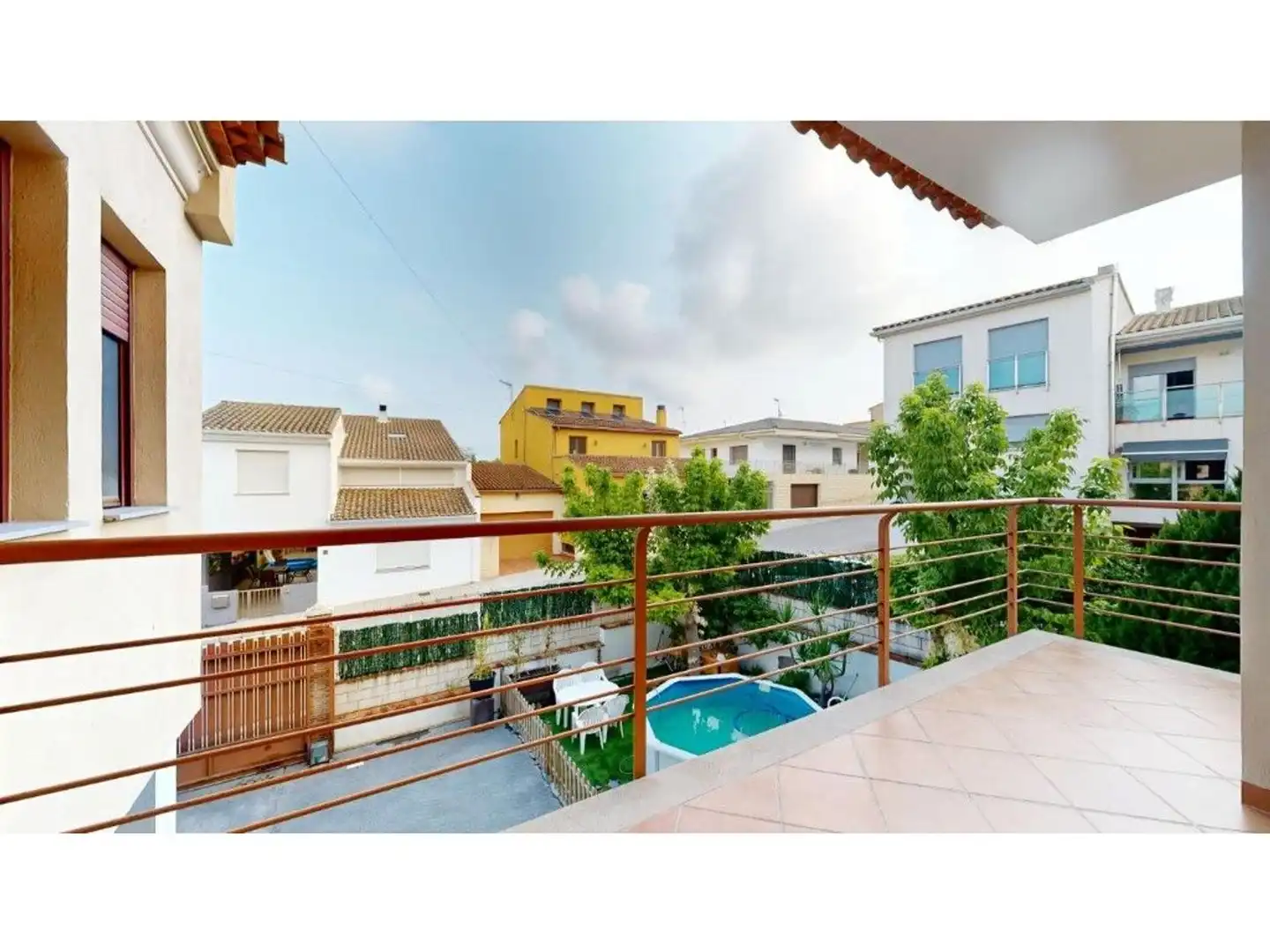 Vista exterior de Casa o xalet en venda en El Palomar amb Aire condicionat, Calefacció i Jardí privat