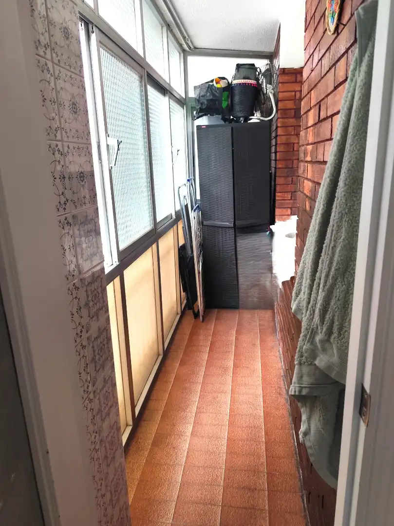 Terrassa de Pis en venda en L'Hospitalet de Llobregat amb Aire condicionat, Parquet i Moblat