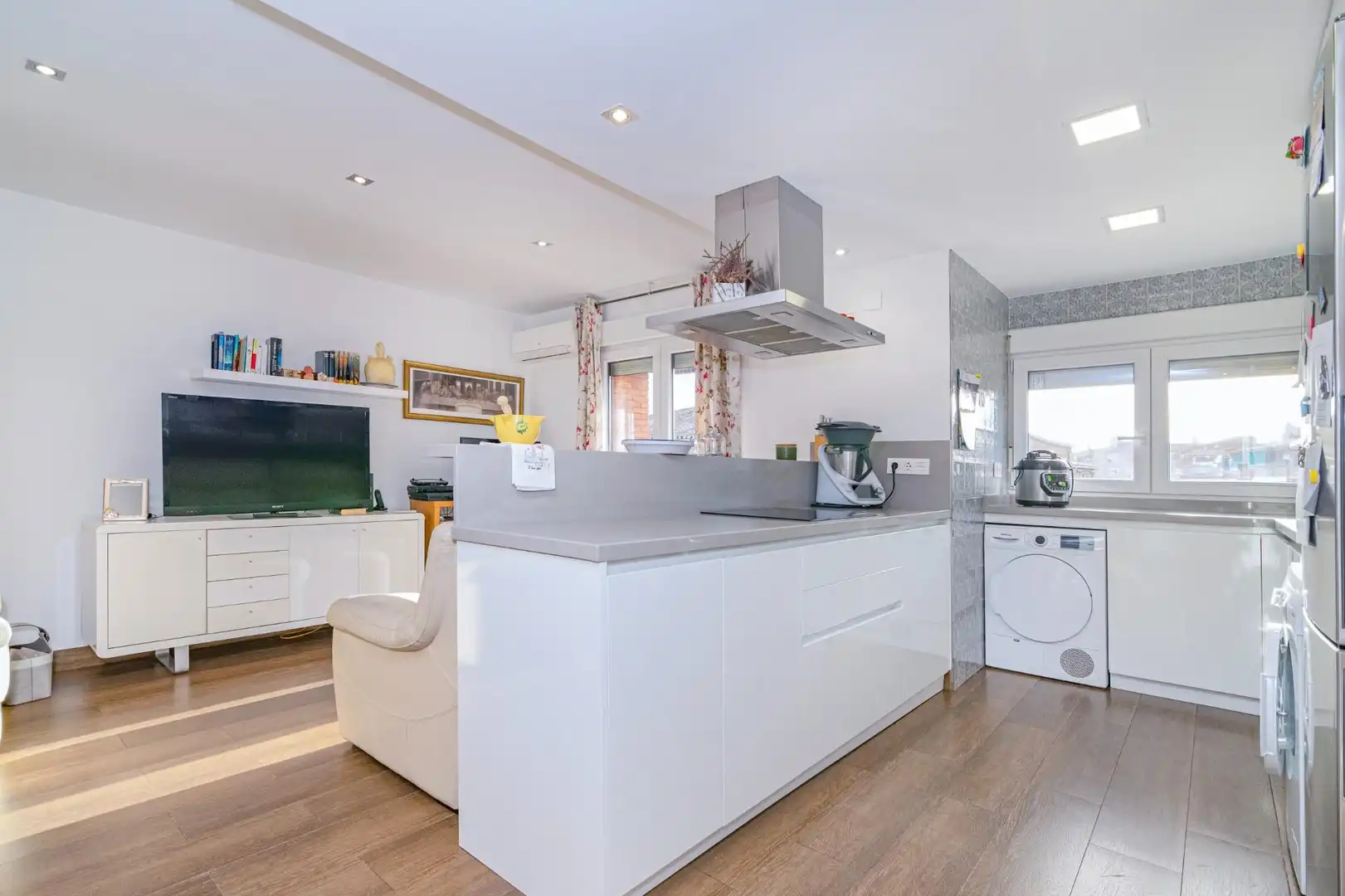 Cocina de Piso en venta en Granada con Aire acondicionado, Terraza y Amueblado